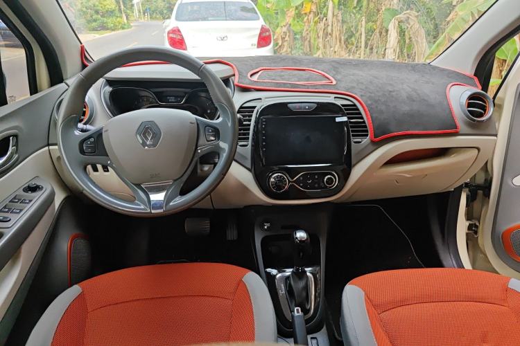 Used Renault Captur 2015 1.2T Automatic Comfort Edition
