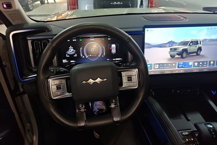 Used Formula Leopard 5 2023 Explore Edition