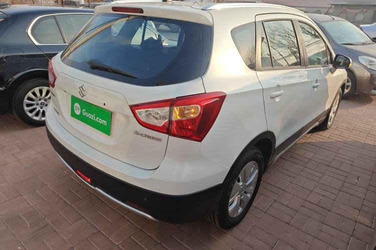 Used Suzuki S-Cross 2014 1.6L CVT Two-Wheel Drive Elite Version
