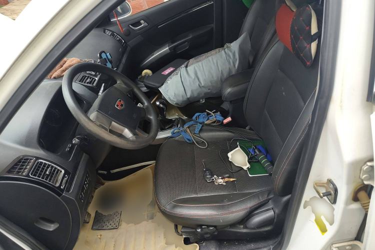 Used Geely Auto Classic Emgrand 2013 Hatchback 1.5L Manual Entry-Level Model