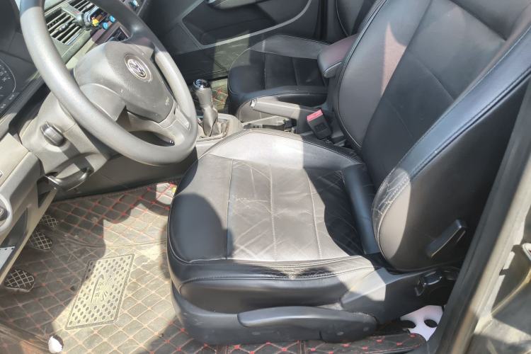 Used Volkswagen Lavida 2013 Restyled Classic 1.6L Manual Comfort Edition
