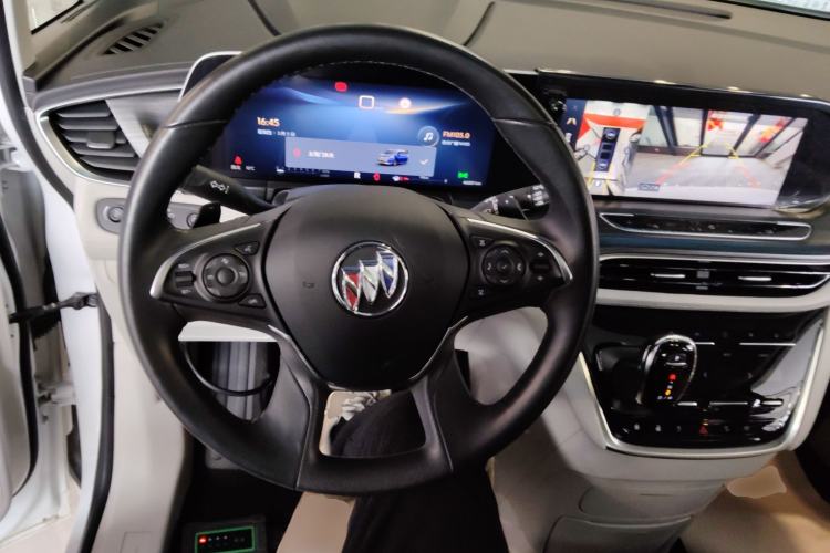 Used Buick GL8 2023 ES Lu Zun Deluxe and Yue Edition
