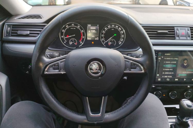 Used Skoda Superb 2016 TSI280 DSG Innovation Edition
