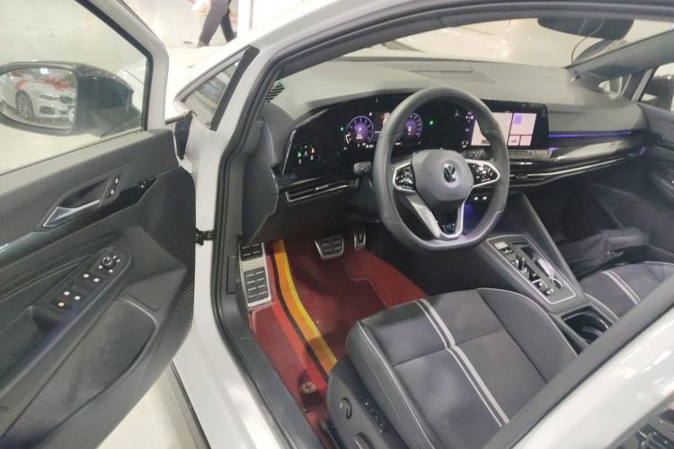 Used Volkswagen Golf 2024 280TSI DSG R-Line 50th Anniversary Edition
