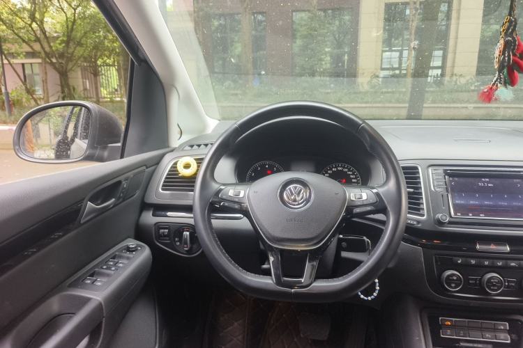 Used Volkswagen Sharan 2016 380TSI Luxury 7-Seater
