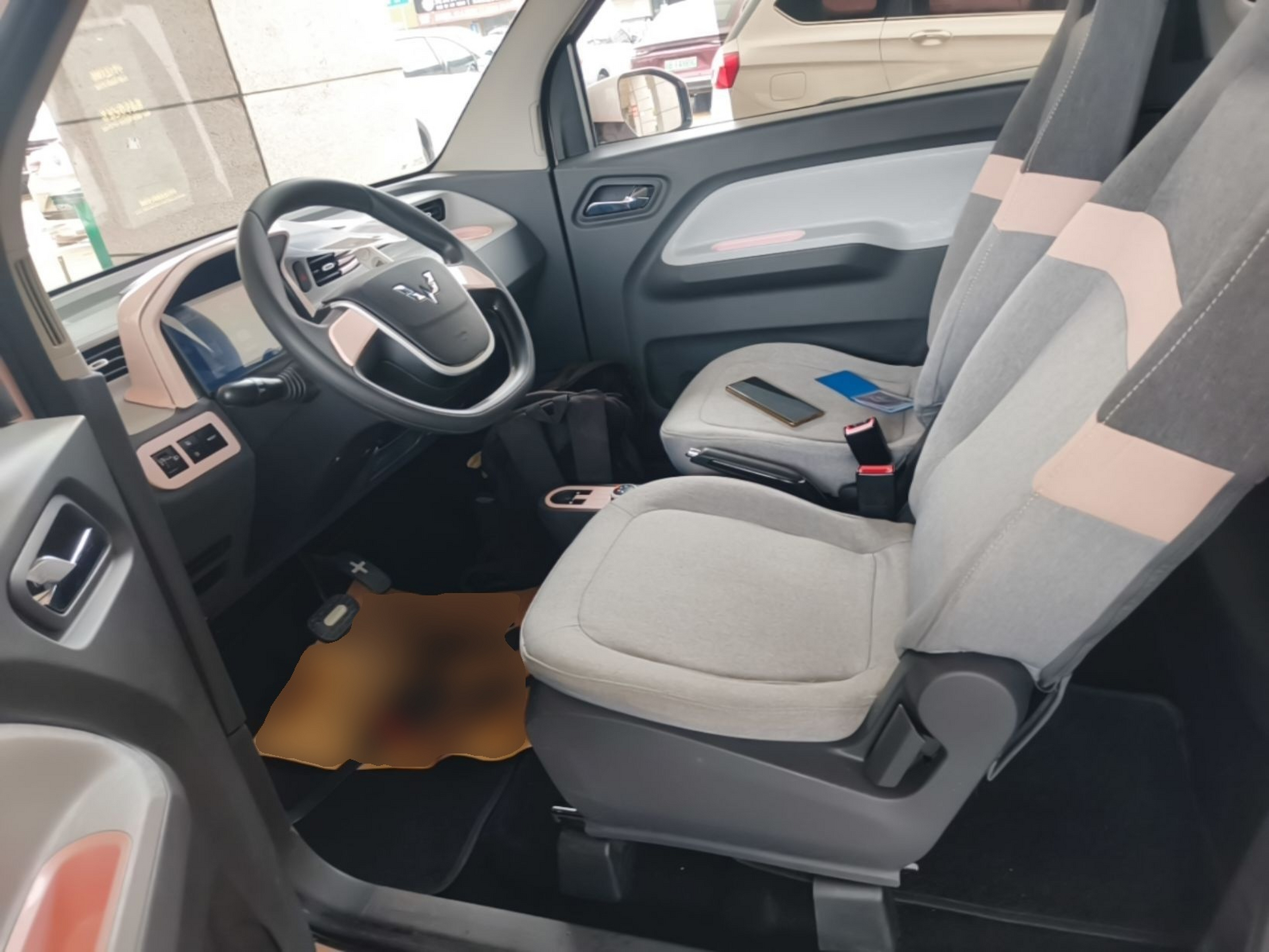 Interior delantero