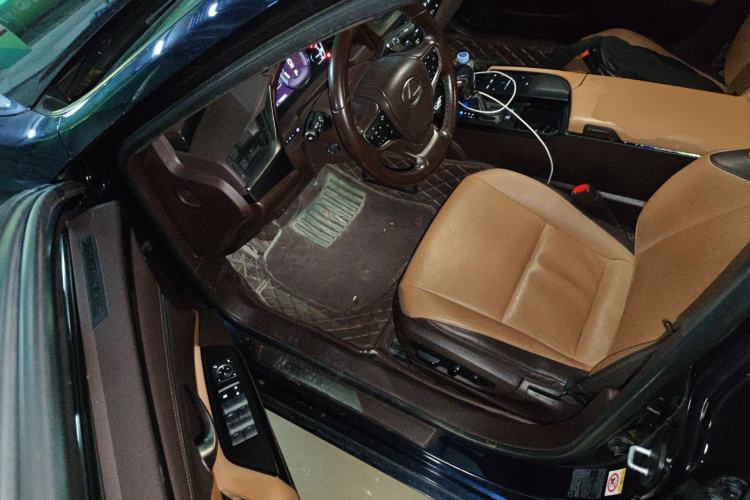 Used Lexus ES 2018 300h Premier Edition China V Standard