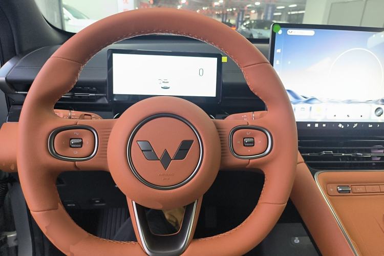 Used Wuling Xingguang S 2025 Model, 130km Flagship Edition Steering Wheel