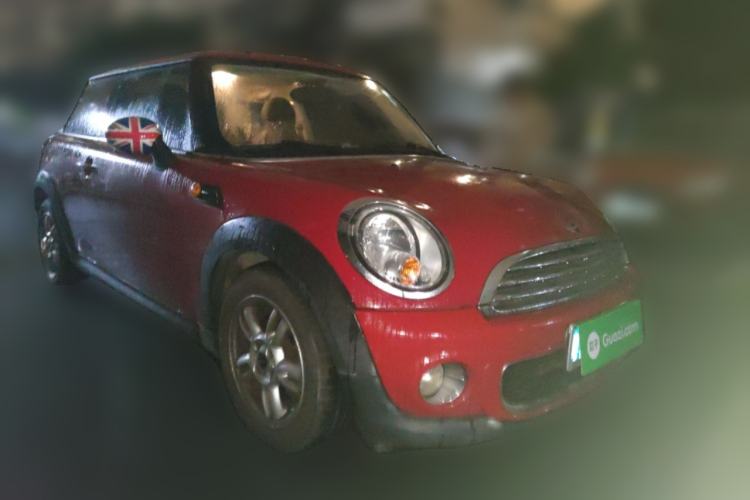 Used MINI 2011 1.6L ONE Front Right 45 Deg