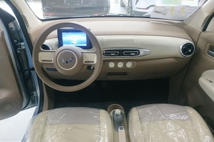 Used Wuling Hongguang MINIEV 2025 Four-Door Version Advanced Edition
