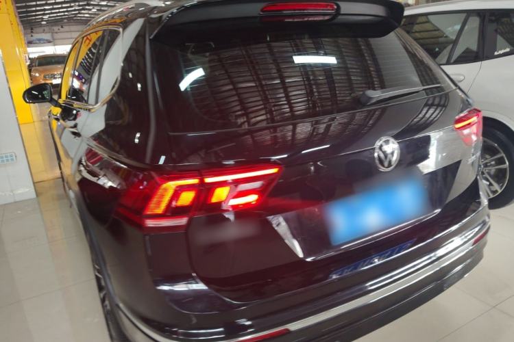 Used Volkswagen Tiguan L 2021 330TSI Automatic Two-Wheel Drive R-Line Enhanced Edition