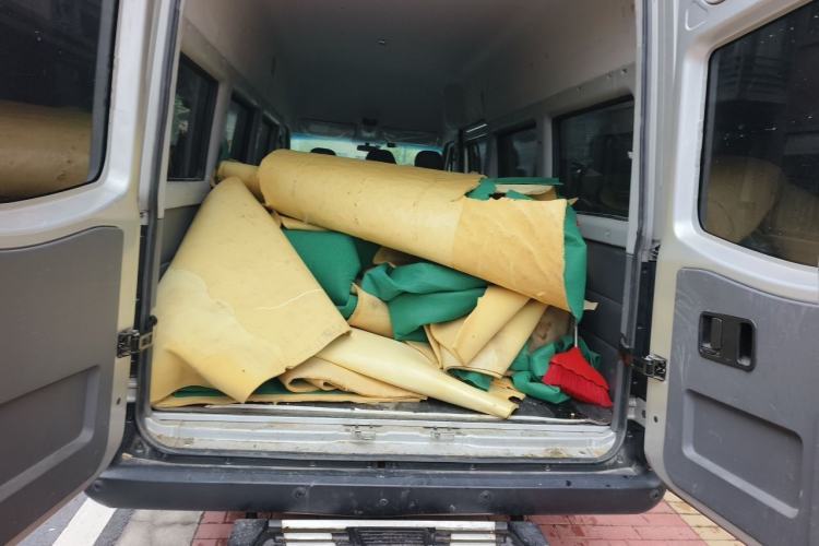 Used JAC Group Sunray 2021 2.0T 6-Series Star Express 5/6-Seater D20TCIF1 Trunk