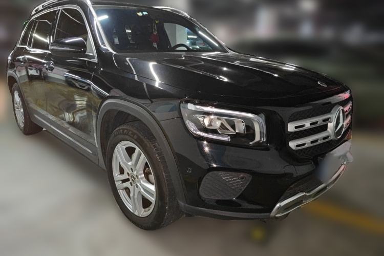 Used Mercedes-Benz GLB 2021 GLB 200 Dynamic Edition Front Right 45 Deg
