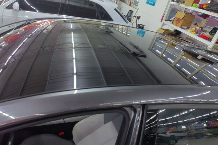 Used CHANGAN UNI-T 2023 Second-Generation 1.5T Prestige Model Roof