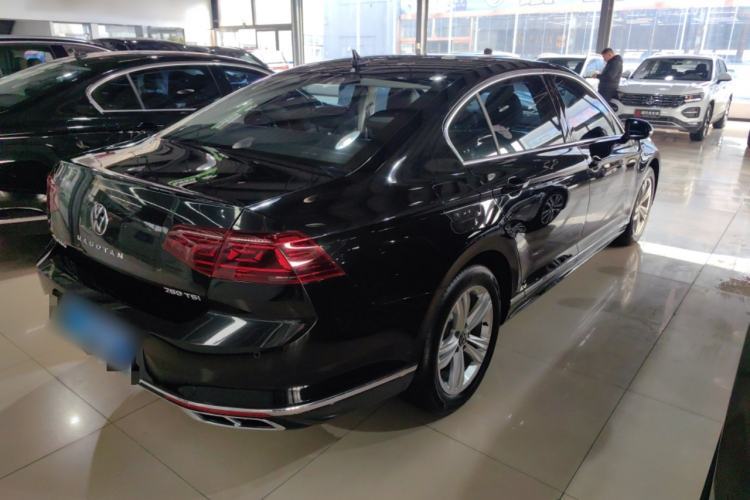 Used Volkswagen Magotan 2025 Zhongxiang Version 280TSI DSG Comfort Edition