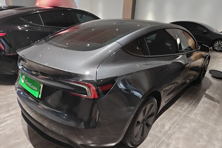 Used Tesla Model 3 2023 Rear-Wheel-Drive Version
