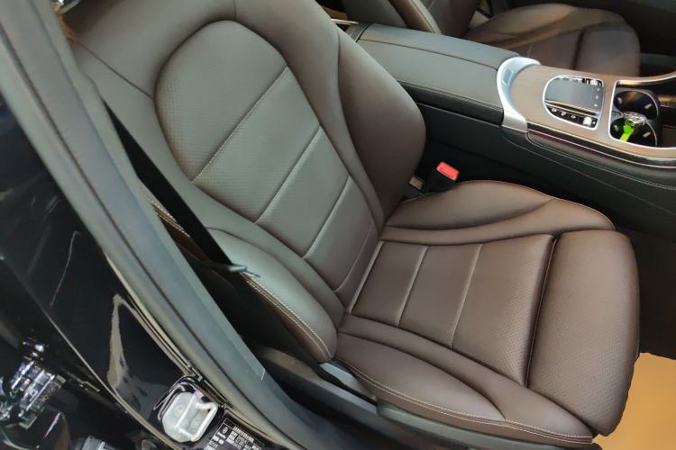 Used Mercedes-Benz GLC 2020 Facelift GLC 300 L 4MATIC Dynamic Edition
