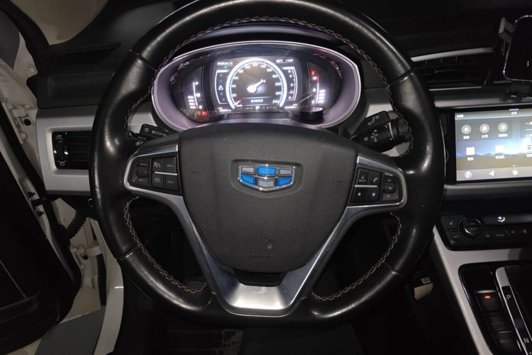 Used Geely Auto Emgrand X7 Sport 2016 1.8TD Automatic ZhiZun Version
