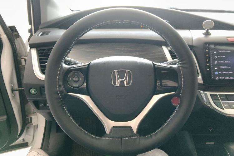 Used Honda Jade 2017 1.8L automatic Comfort version 5 seats