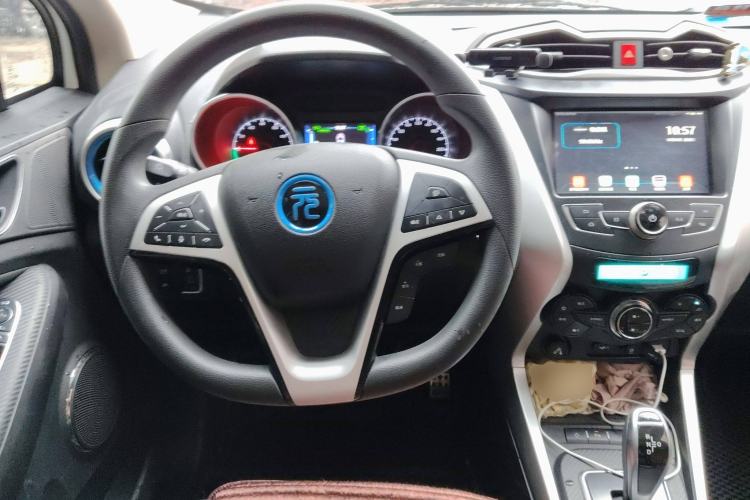 Used BYD Yuan New Energy 2018 EV360 Smart Connect Cool Edition Steering Wheel