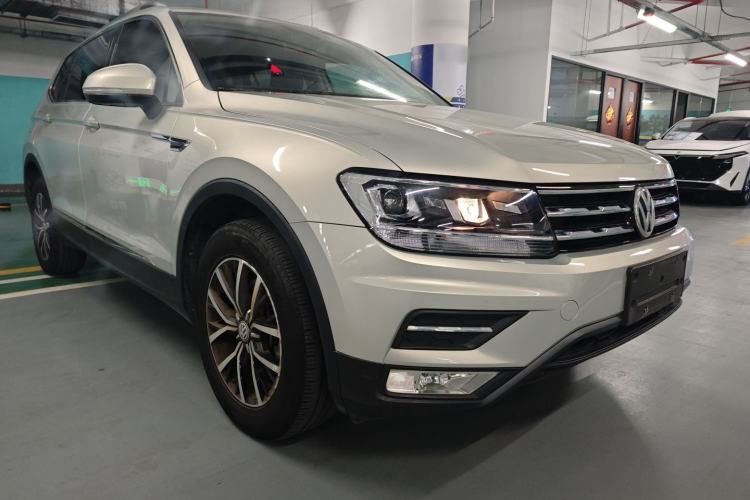 Used Volkswagen Tiguan L 2018 Facelift 330TSI Automatic Two-Wheel Drive Luxury Edition
