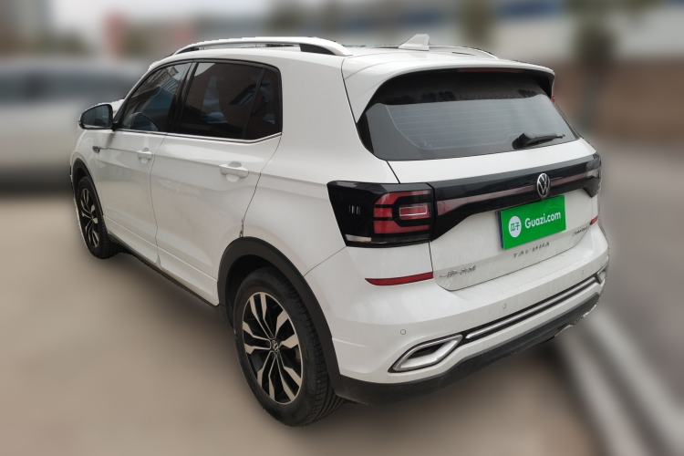 Used Volkswagen Tacqua 2021 200TSI DSG R-Line Smart Connectivity Version Rear Left 45 Deg