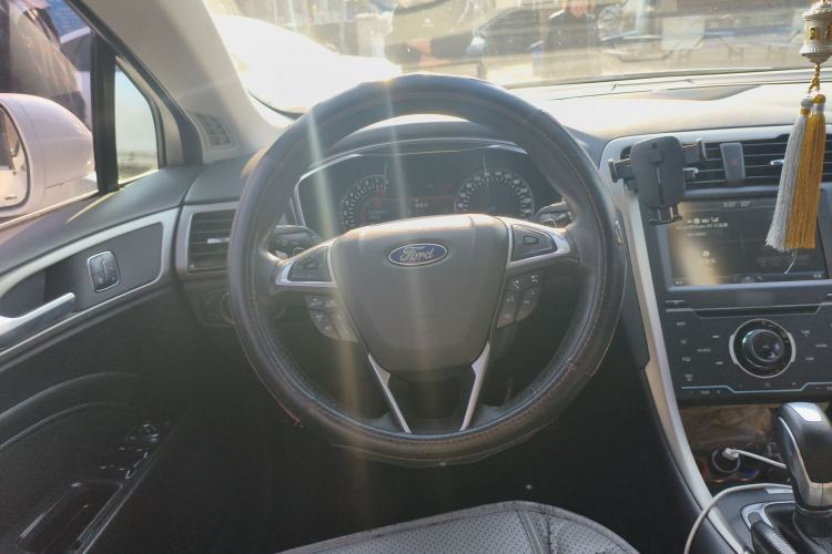 Used Ford Mondeo 2013 2.0L GTDi240 Flagship Edition