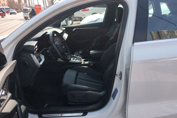 Used Audi A3 2024 Sportback 35 TFSI Fashionable Sports Model
