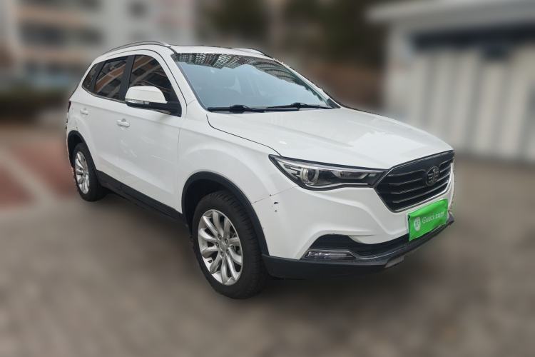 Used Bestune X40 2019 1.6L Manual Luxury Edition China V Front Right 45 Deg