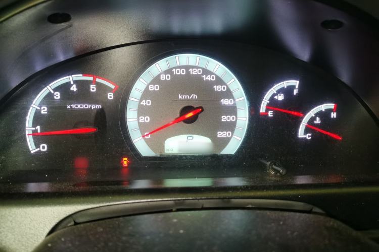 Used SsangYong Rexton W 2014 2.0T Four-Wheel Drive Luxury Navigation Version with 5 Seats
