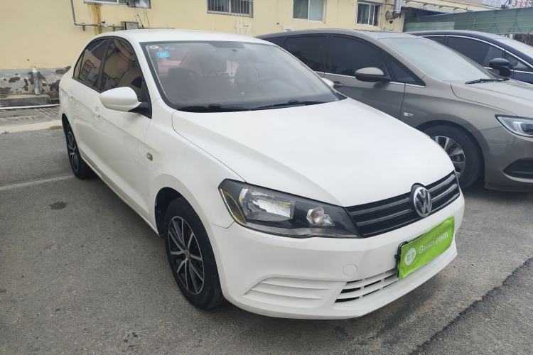 Used Volkswagen Jetta 2015 1.6L Manual Fashion Edition