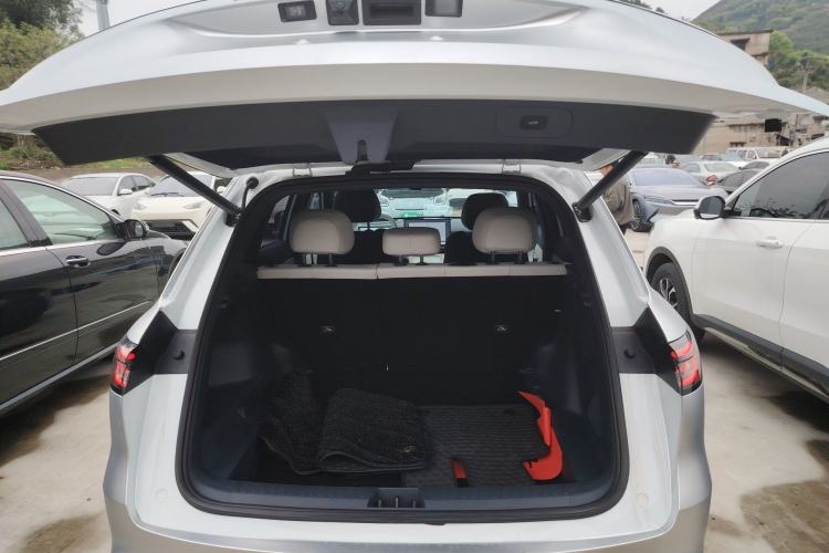 Used Geely Galaxy Xingjian 7 EM-i 2025 120km Flagship Edition Trunk