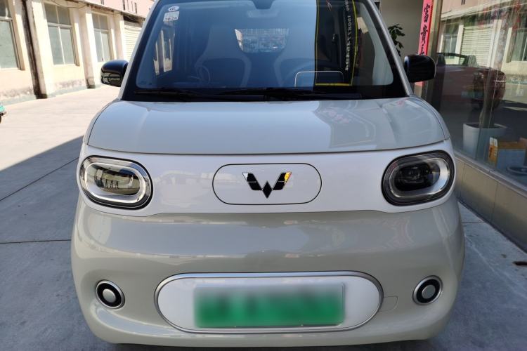Used Wuling Hongguang MINIEV 2024 3rd Generation 215km Youth Edition Front