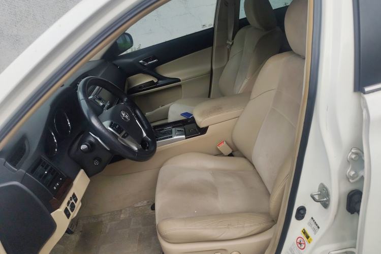 Used Toyota Reiz 2010 3.0V Fashion Flagship Edition
