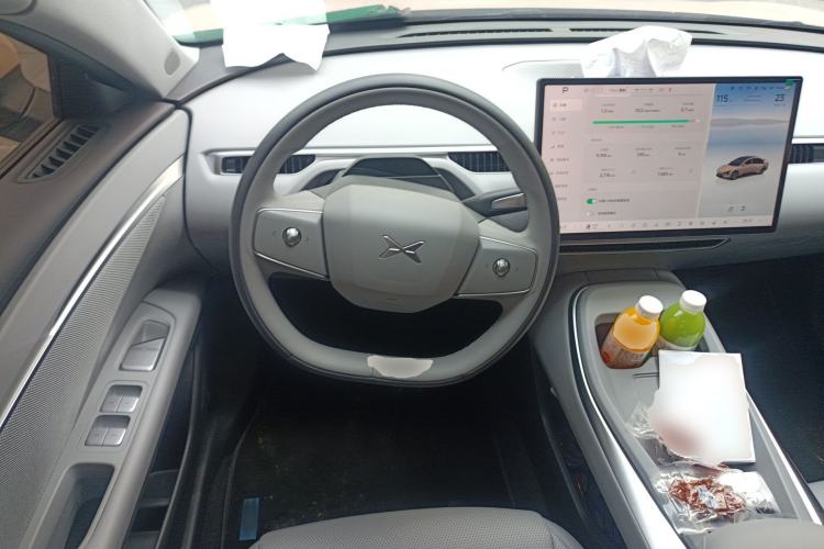 Used XPeng MONA M03 2024 620 with Ultra-Long Range Steering Wheel