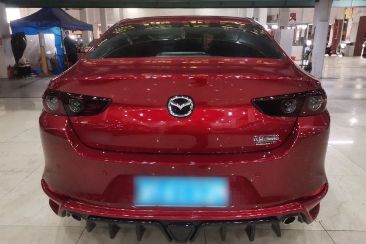 Used Mazda Mazda 3 Axela 2025 Model, 1.5L Manual, Quality Beauty Edition