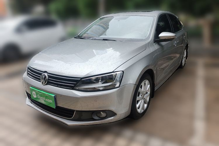 Used Volkswagen Sagitar 2012 1.4TSI Automatic Luxury Edition