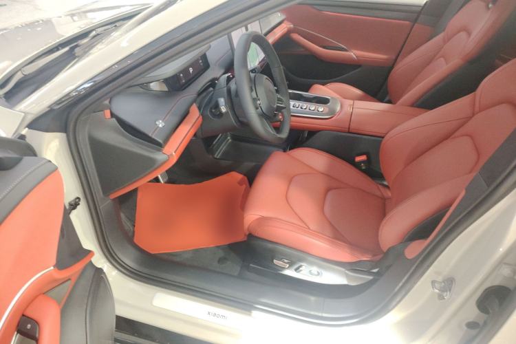 Used Xiaomi Auto SU7 2024 Four-Wheel Drive Ultra-Long Range Advanced Intelligent Driving Max Edition Driver Seat