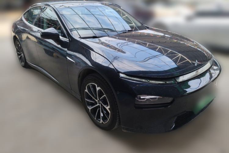 Used XPeng P7 2022 625E Front Right 45 Deg