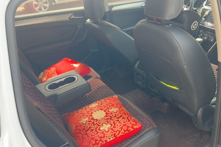 Used Volkswagen Tiguan L 2019 330TSI Automatic Two-Wheel Drive Panoramic Comfort Edition China V Standard
