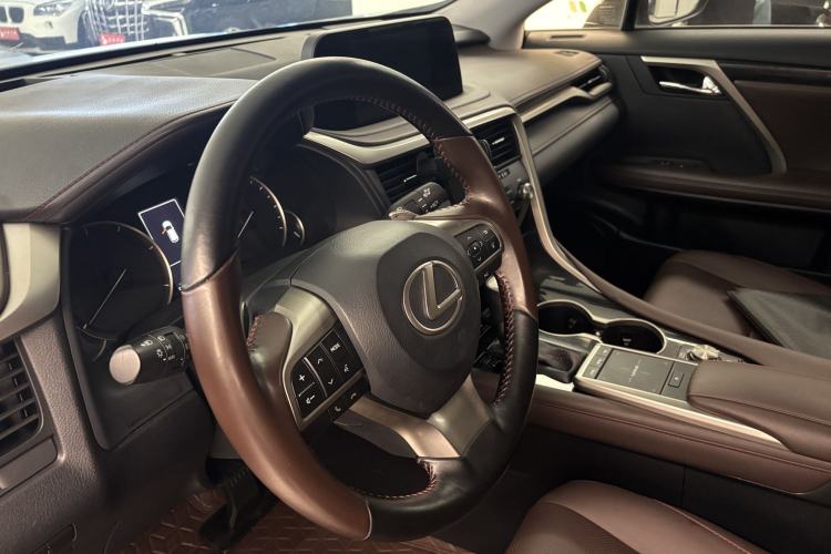 Used Lexus RX 2020 Revised Version 300 Two-Wheel Drive Comfort Edition