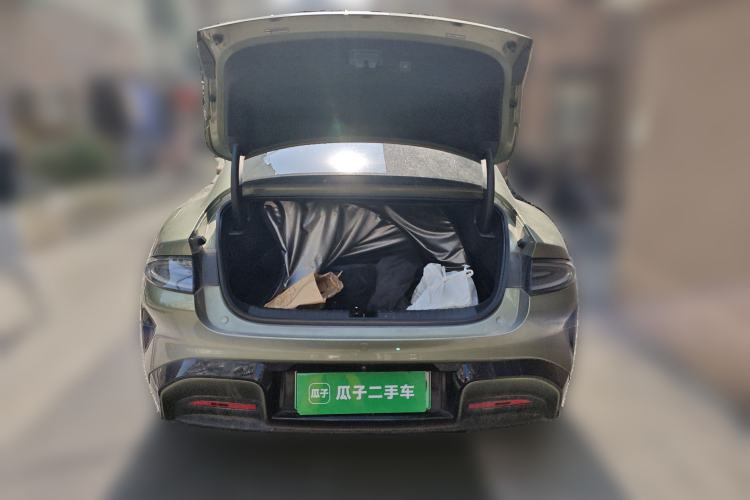 Used Xiaomi Auto SU7 2024 Rear-Drive Long-Range Intelligent Driving Version
