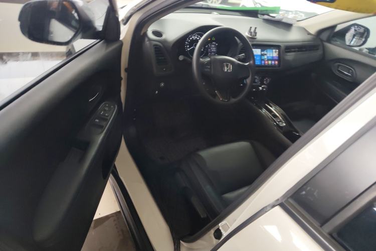 Used Honda Vezel 2017 1.8L CVT Front-Wheel Drive Pioneer Edition
