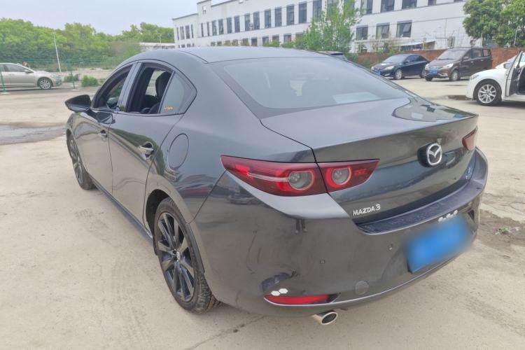 Used Mazda 3 Axela 2023 2.0L Automatic ZhiZhen Edition
