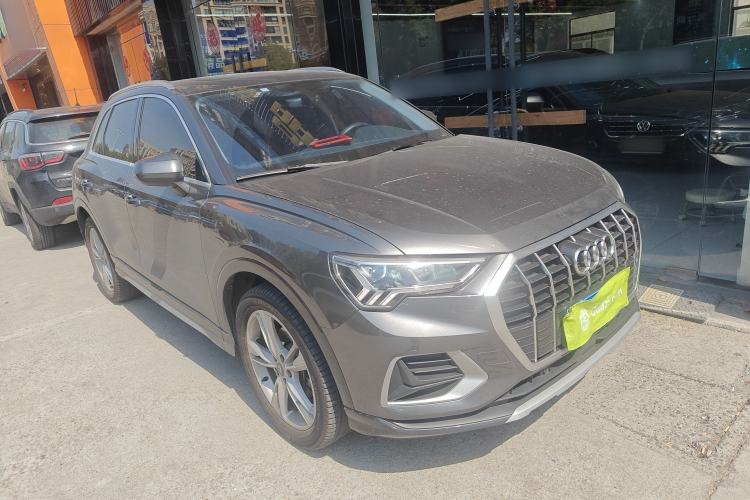 Used Audi Q3 2020 35 TFSI Fashionable and Elegant Model
