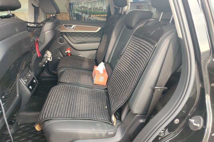 Used Hongqi HS7 2021 2.0T DCT Two-Wheel Drive Smart Connect Flagship Edition Left Rear Seat