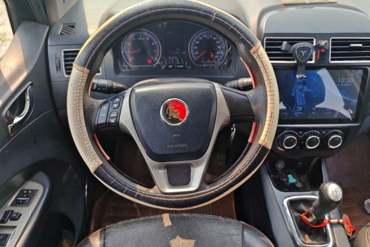 Used FORTHING Joyear X5 2013 1.6L Manual Luxury Model China IV Standard Steering Wheel