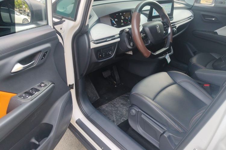 Used Bestune NAT 2023 PRO Comfortable Travel Battery-Swap Version 401km