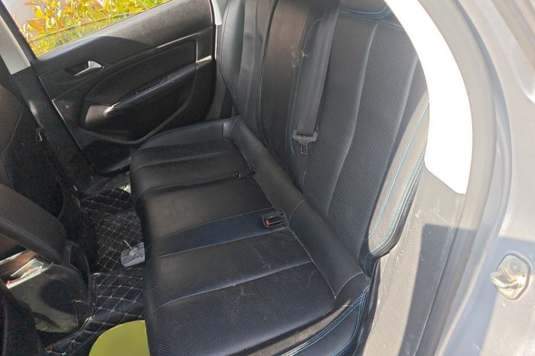 Used Peugeot 308 2016 1.6L Automatic Fashion Edition
