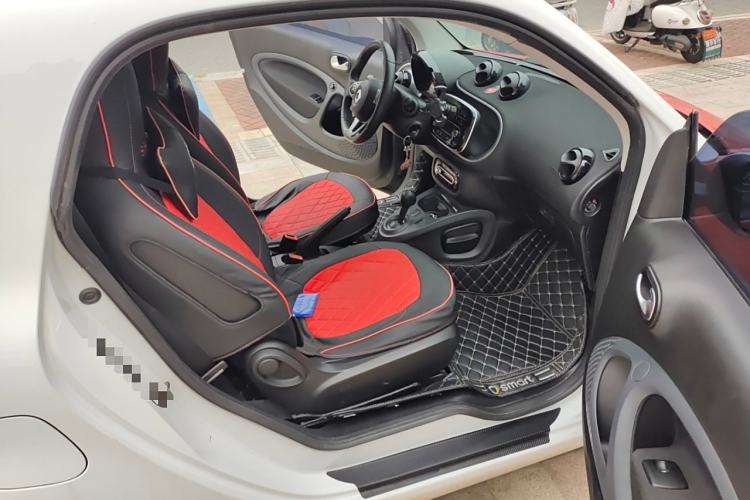 Used smart fortwo 2018 1.0L 52kW Hardtop Passion Edition China V Standard
